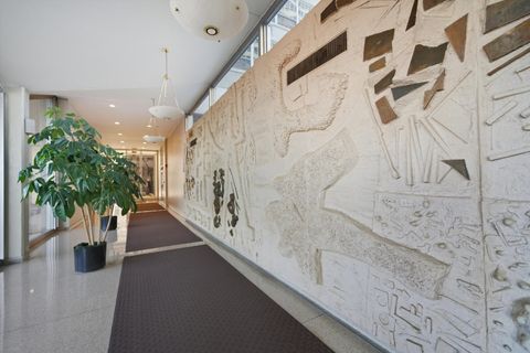 Tiny photo for 3550 N Lake Shore Drive #908, Chicago, IL 60657 (MLS # 12555076)