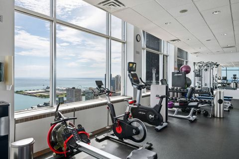 Tiny photo for 1000 N LAKE SHORE Plaza #39C, Chicago, IL 60611 (MLS # 12621256)