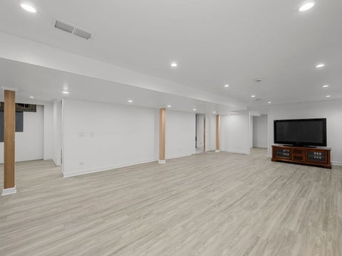 Tiny photo for 6301 N Keating Avenue, Chicago, IL 60646 (MLS # 12722879)