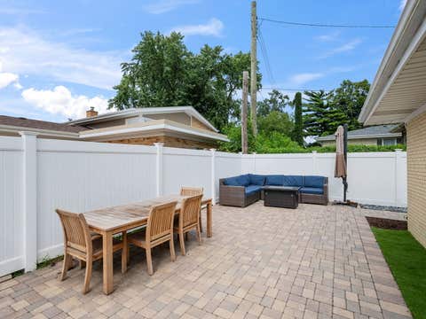 Tiny photo for 6301 N Keating Avenue, Chicago, IL 60646 (MLS # 12722879)