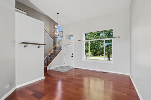 Tiny photo for 36253 N Bridlewood Avenue, Gurnee, IL 60031 (MLS # 12759007)