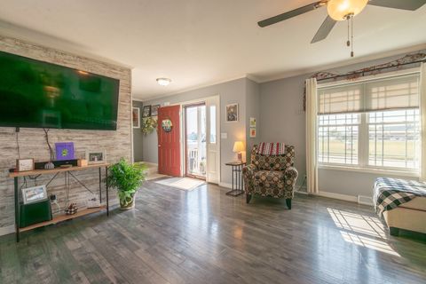 Tiny photo for 706 E Hewitt Street, Forreston, IL 61030 (MLS # 12490195)