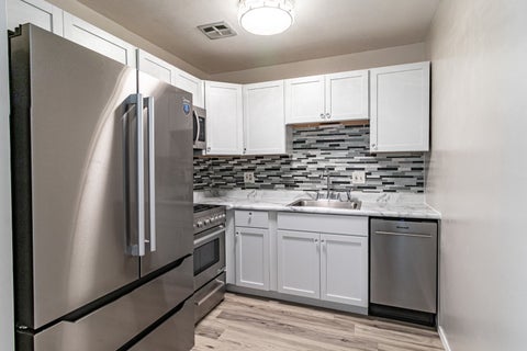 Tiny photo for 715 Grove Drive #206, Buffalo Grove, IL 60089 (MLS # 12659362)