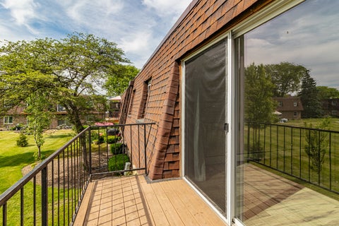 Tiny photo for 715 Grove Drive #206, Buffalo Grove, IL 60089 (MLS # 12659362)