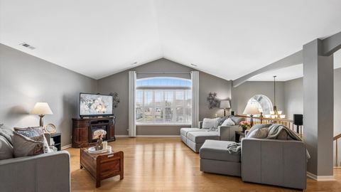 Tiny photo for 2727 Acorn Court, West Dundee, IL 60118 (MLS # 12589350)