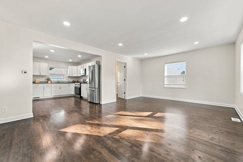 Tiny photo for 236 Ingleside Avenue, Aurora, IL 60506 (MLS # 12759480)