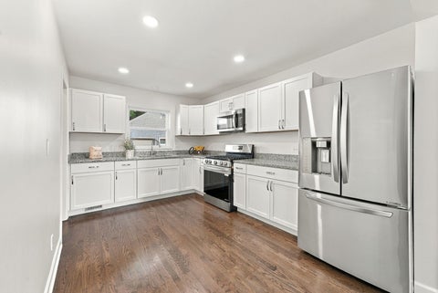 Tiny photo for 236 Ingleside Avenue, Aurora, IL 60506 (MLS # 12759480)