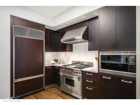 Tiny photo for 159 E Walton Place #7G, Chicago, IL 60611 (MLS # 12542168)