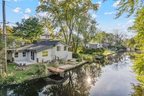 Photo of 402 Channel Drive, Island Lake, IL 60042 (MLS # 12780527)