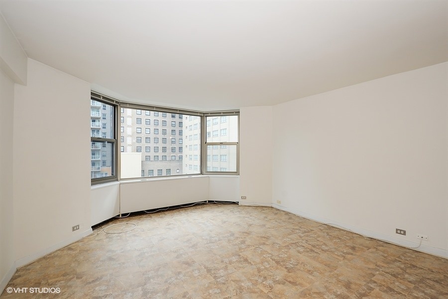 535 N Michigan Avenue 1808