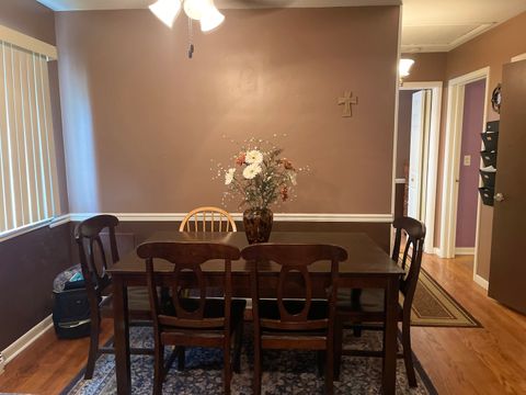 Tiny photo for 2205 Mayfair Avenue, Westchester, IL 60154 (MLS # 12402926)