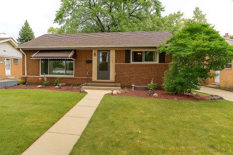 2205 Mayfair Avenue Westchester IL 60154