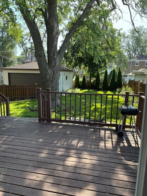 Tiny photo for 2205 Mayfair Avenue, Westchester, IL 60154 (MLS # 12402926)