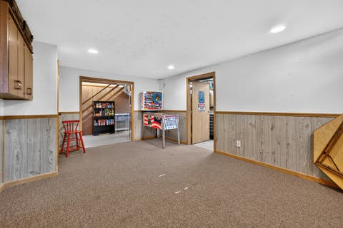 Tiny photo for 975 W Pine Avenue, Roselle, IL 60172 (MLS # 12710554)