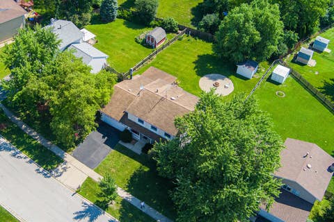 Tiny photo for 975 W Pine Avenue, Roselle, IL 60172 (MLS # 12710554)