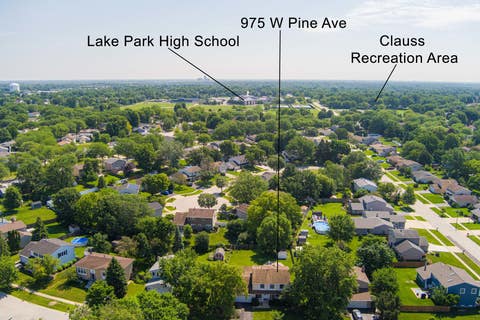 Tiny photo for 975 W Pine Avenue, Roselle, IL 60172 (MLS # 12710554)