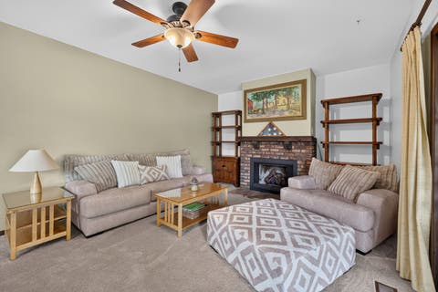 Tiny photo for 975 W Pine Avenue, Roselle, IL 60172 (MLS # 12710554)