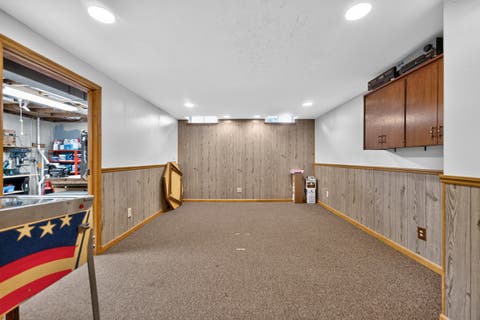 Tiny photo for 975 W Pine Avenue, Roselle, IL 60172 (MLS # 12710554)