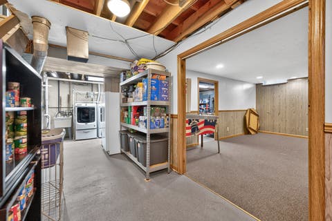 Tiny photo for 975 W Pine Avenue, Roselle, IL 60172 (MLS # 12710554)