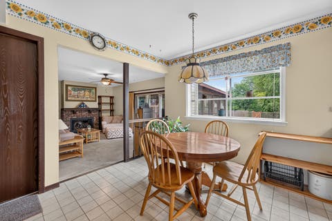 Tiny photo for 975 W Pine Avenue, Roselle, IL 60172 (MLS # 12710554)