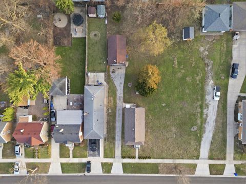 Tiny photo for 8047 45th Place, Lyons, IL 60534 (MLS # 12601413)