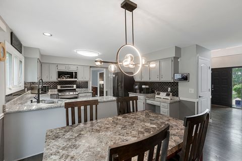 Tiny photo for 250 Covington Drive, Barrington, IL 60010 (MLS # 12635120)