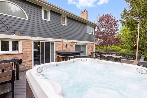 Tiny photo for 250 Covington Drive, Barrington, IL 60010 (MLS # 12635120)