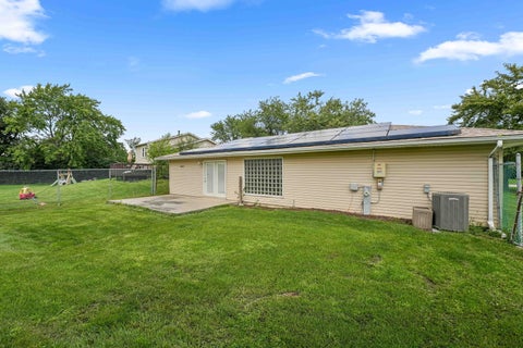 Tiny photo for 17550 Winston Court, Country Club Hills, IL 60478 (MLS # 12733880)