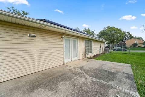 Tiny photo for 17550 Winston Court, Country Club Hills, IL 60478 (MLS # 12733880)