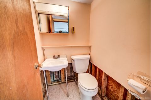 Tiny photo for 15742 Le Claire Avenue, Oak Forest, IL 60452 (MLS # 12619724)
