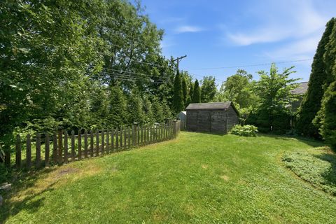 Tiny photo for 905 N Douglas Avenue, Arlington Heights, IL 60004 (MLS # 12702722)