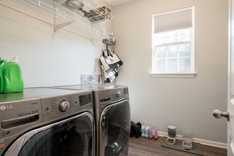 Tiny photo for 650 W Old Lake Street, Bartlett, IL 60103 (MLS # 12481860)