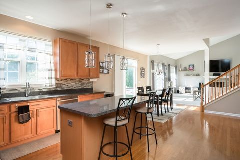 Tiny photo for 650 W Old Lake Street, Bartlett, IL 60103 (MLS # 12481860)