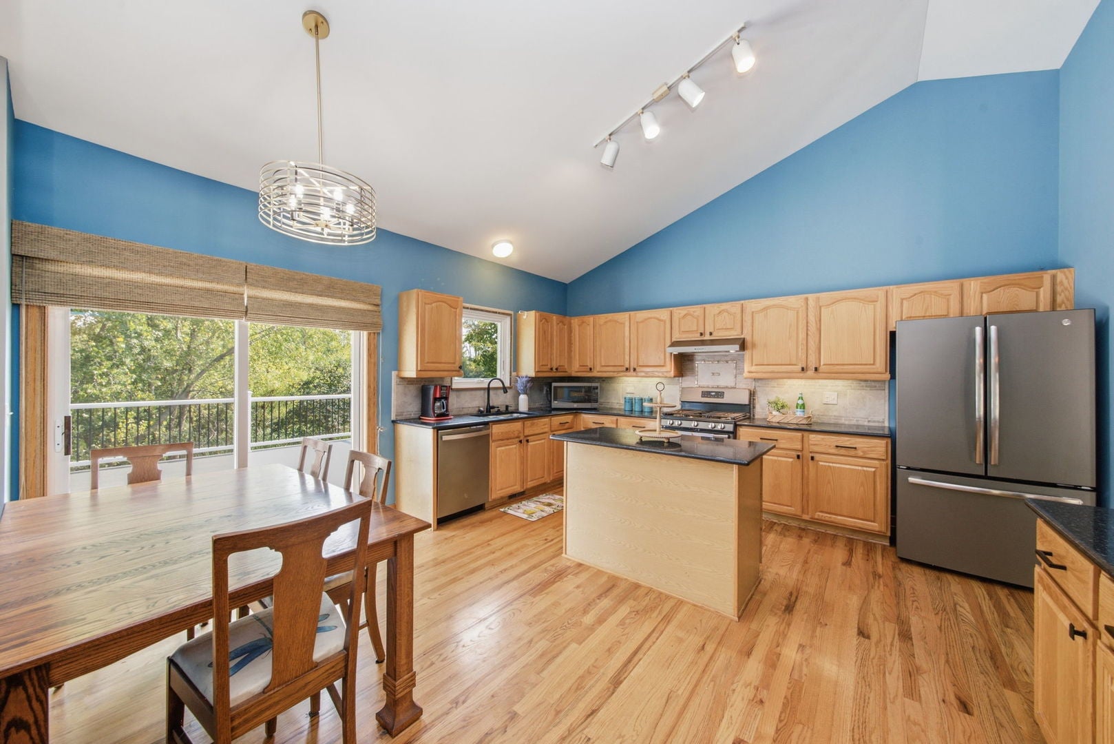 531 Amherst Drive
