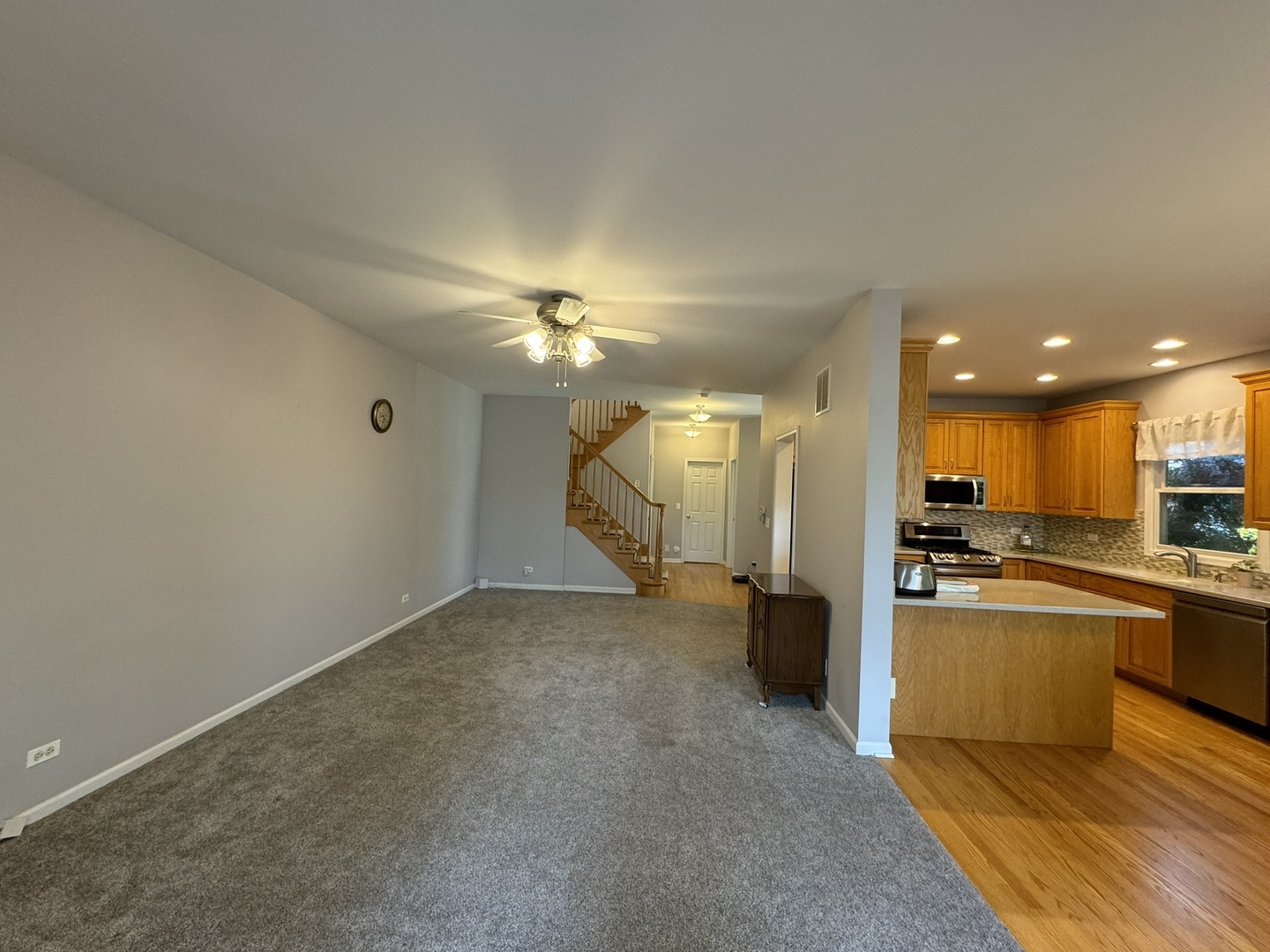 1N061 Mission Court 1N061