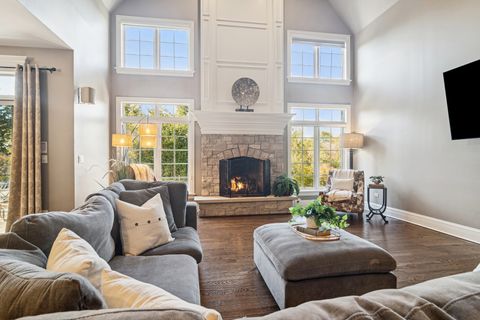 Tiny photo for 165 Haverton Way, North Barrington, IL 60010 (MLS # 12542210)