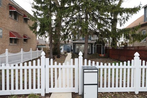 Tiny photo for 1612 East Avenue, Berwyn, IL 60402 (MLS # 12605334)