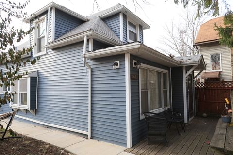 Tiny photo for 1612 East Avenue, Berwyn, IL 60402 (MLS # 12605334)