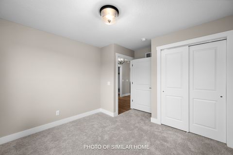 Tiny photo for 6303 College Avenue, Davenport, IA 52807 (MLS # 12685458)