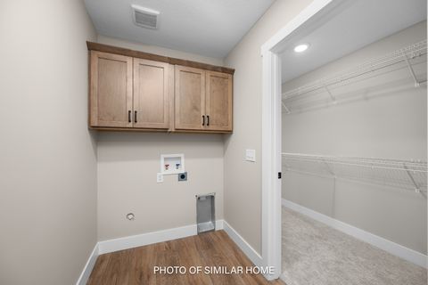 Tiny photo for 6303 College Avenue, Davenport, IA 52807 (MLS # 12685458)