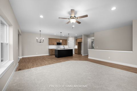 Tiny photo for 6303 College Avenue, Davenport, IA 52807 (MLS # 12685458)