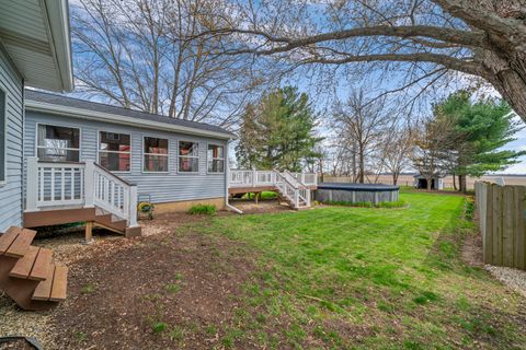 Tiny photo for 924 Suzy Street, Sandwich, IL 60548 (MLS # 12616302)