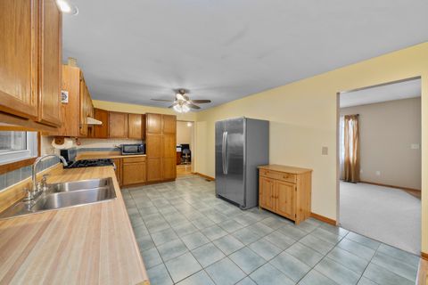 Tiny photo for 924 Suzy Street, Sandwich, IL 60548 (MLS # 12616302)