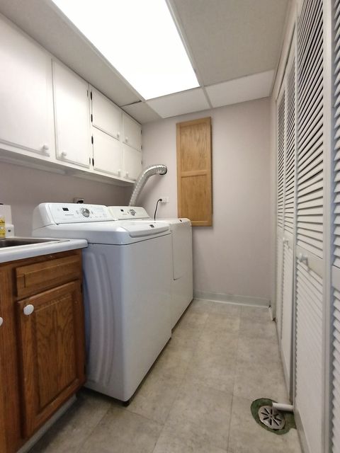 Tiny photo for 16317 66th Court, Tinley Park, IL 60477 (MLS # 12606746)