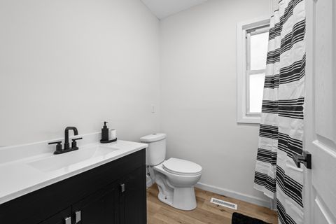 Tiny photo for 1916 31st Street #A, Moline, IL 61265 (MLS # 100000189)