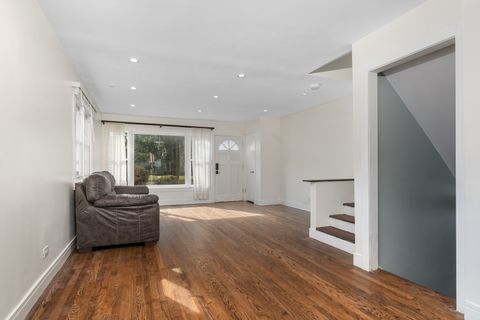 Tiny photo for 169 S Villa Avenue, Elmhurst, IL 60126 (MLS # 12470573)