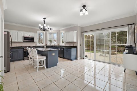 Tiny photo for 2184 Schrader Lane, North Aurora, IL 60542 (MLS # 12606218)