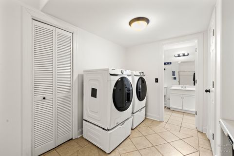 Tiny photo for 2184 Schrader Lane, North Aurora, IL 60542 (MLS # 12606218)