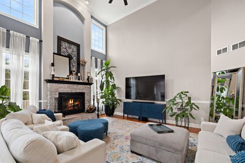 Tiny photo for 2184 Schrader Lane, North Aurora, IL 60542 (MLS # 12606218)