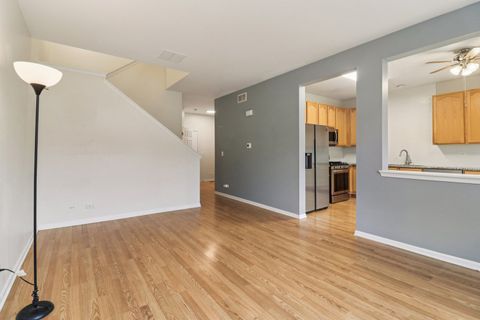 Tiny photo for 622 W Kristina Lane, Round Lake, IL 60073 (MLS # 12587112)